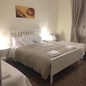 https://la-ragione-charming-rooms.it-romehotels.com